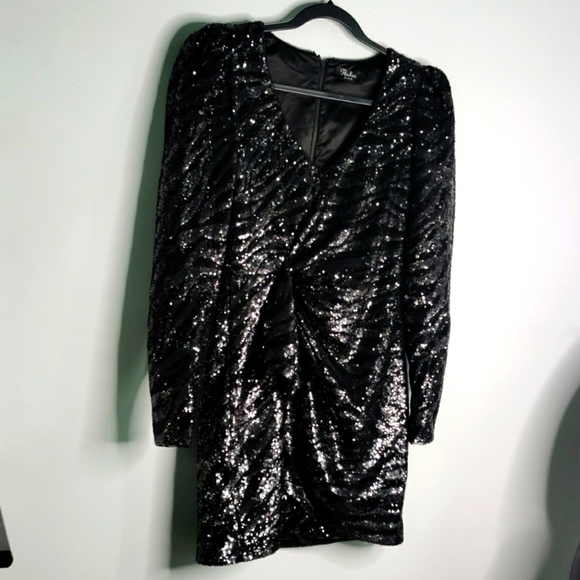 Black Sequin Puff Sleeve mini dress - Picture 5 of 12
